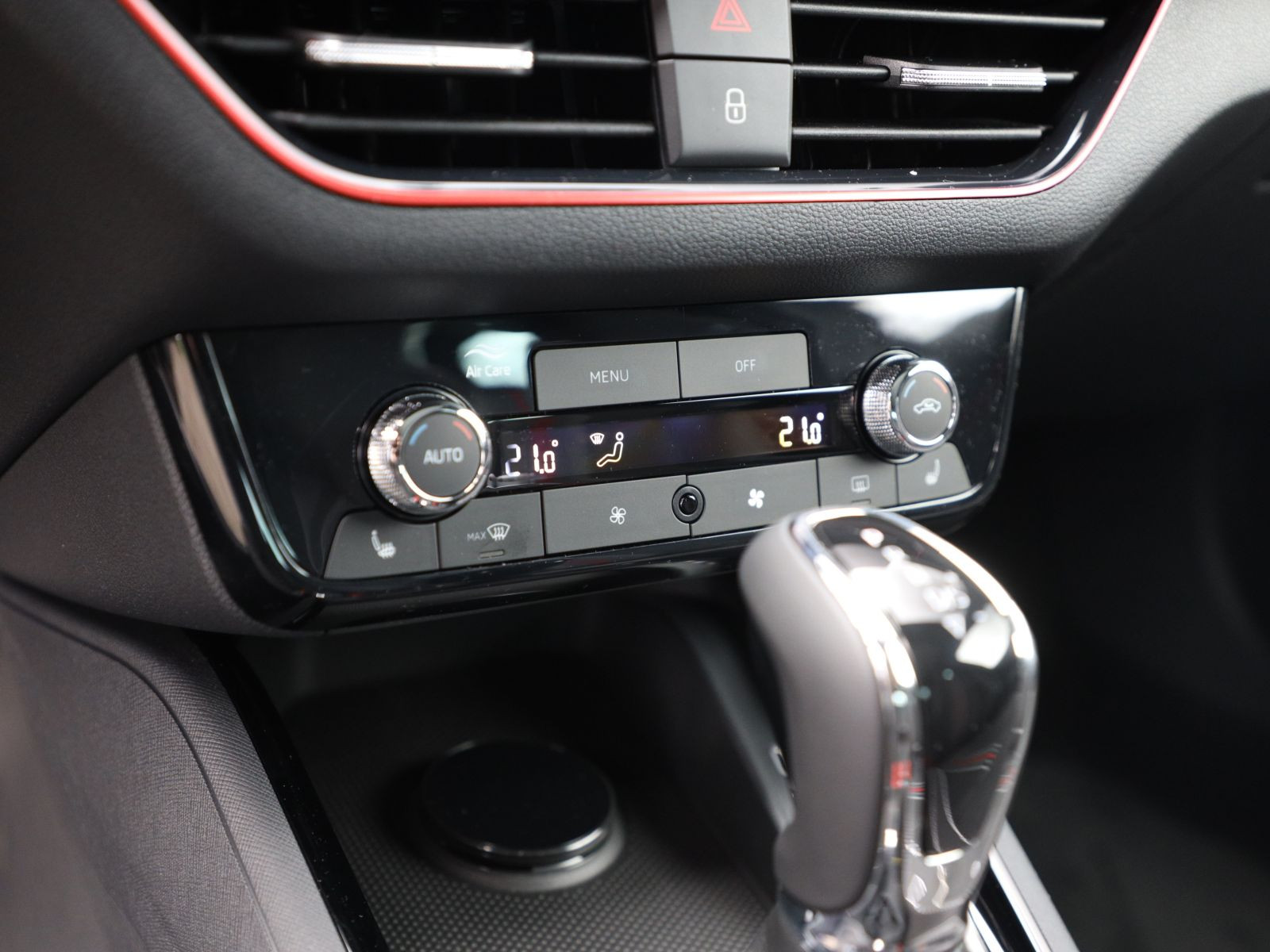 Skoda Kamiq Monte Carlo 1.5TSI Panorama ACC AHK Navi