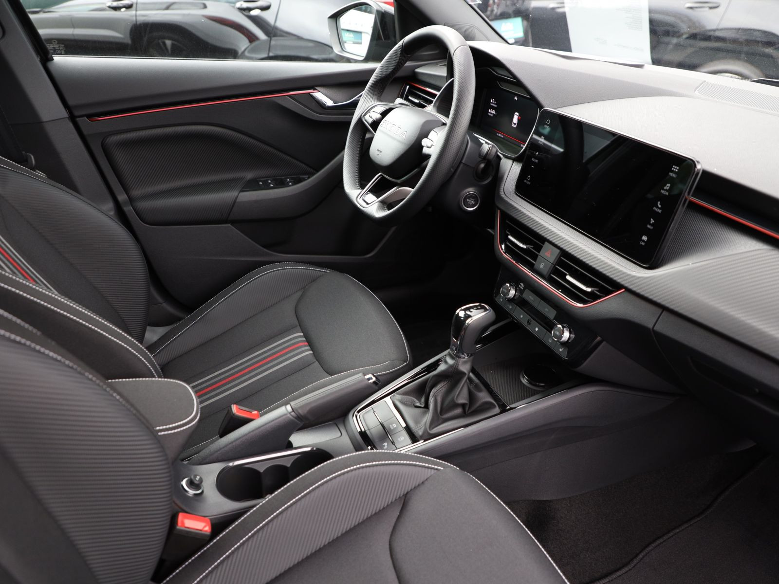 Skoda Kamiq Monte Carlo 1.5TSI Panorama ACC AHK Navi