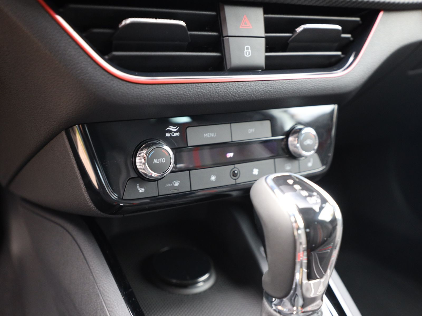Skoda Kamiq Monte Carlo 1.5TSI Panorama ACC AHK Navi