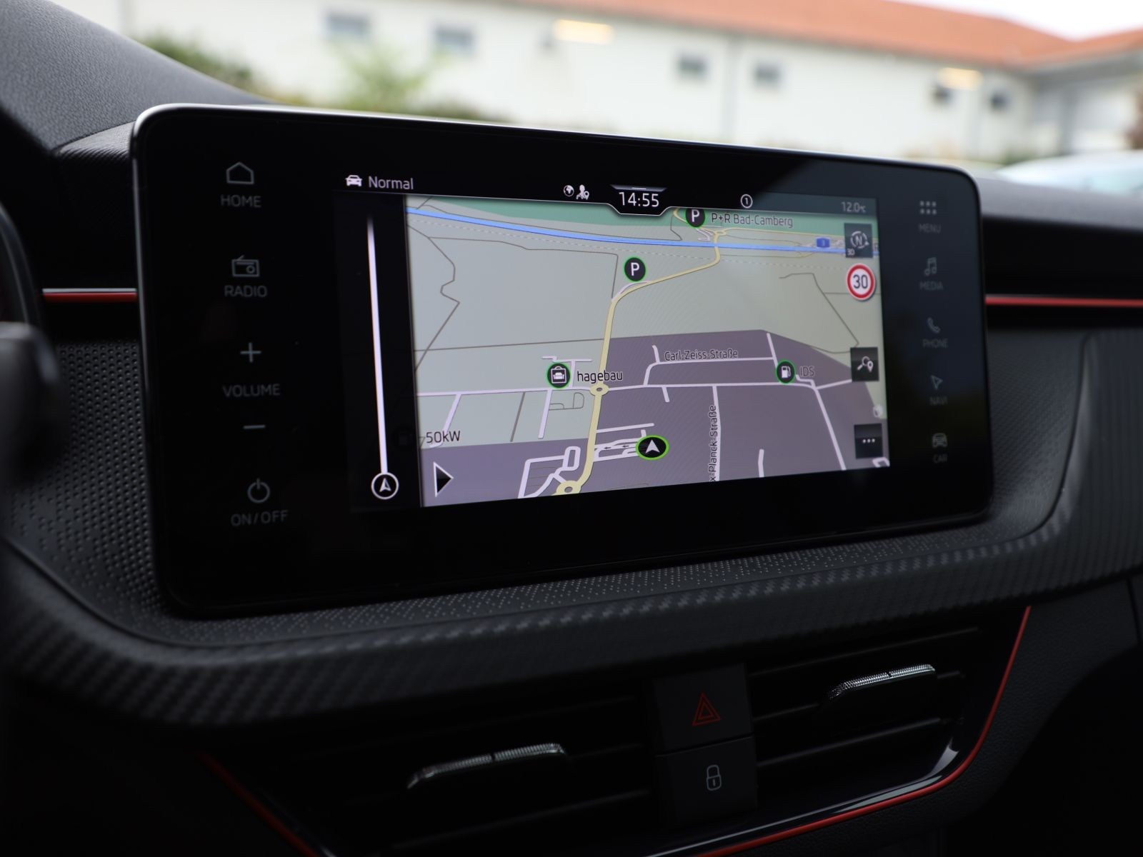 Skoda Kamiq Monte Carlo 1.5TSI Panorama ACC AHK Navi