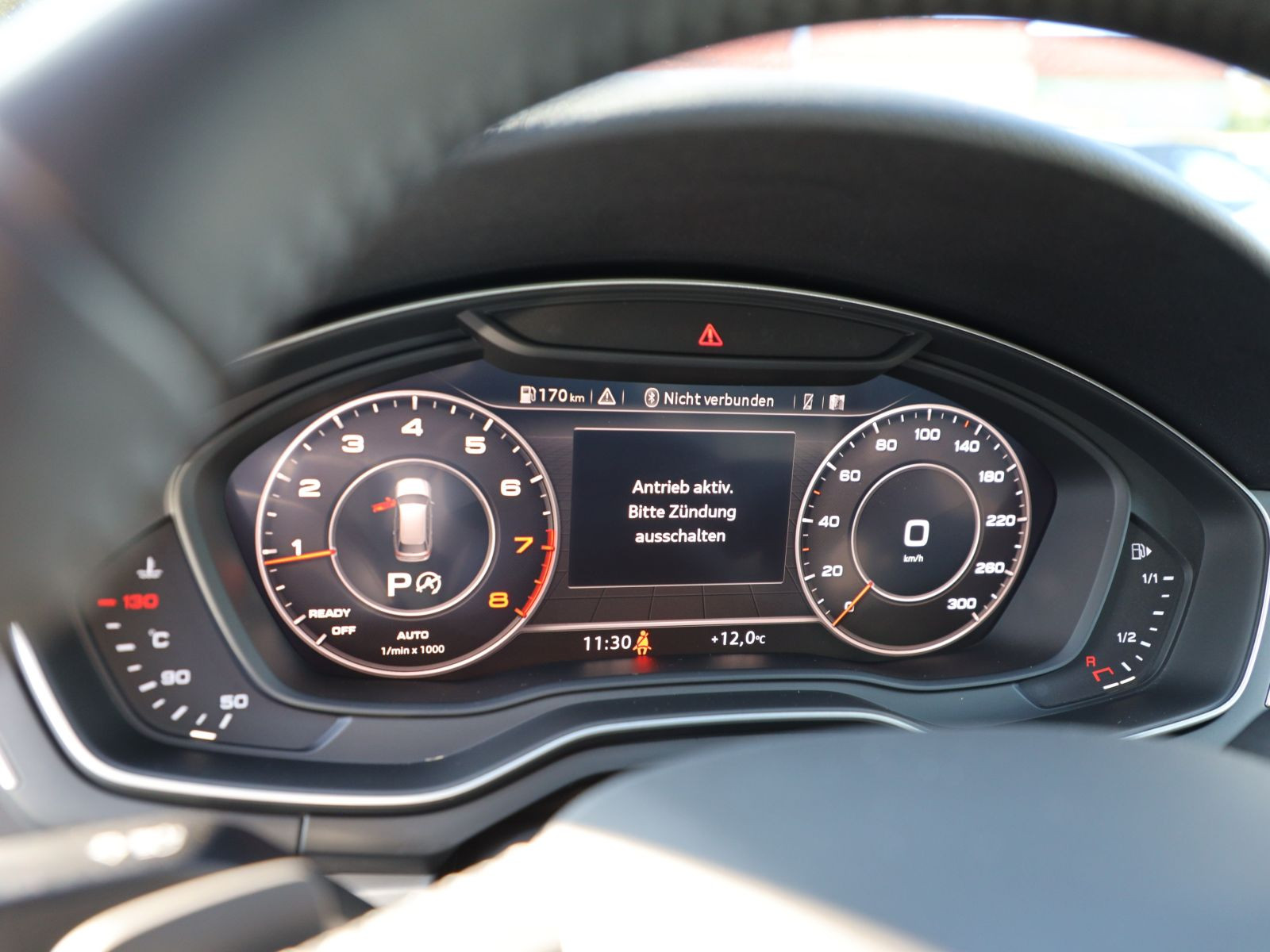 Audi A4 allroad 45TFSI qu Stronic Navi Xenon GRA EPH