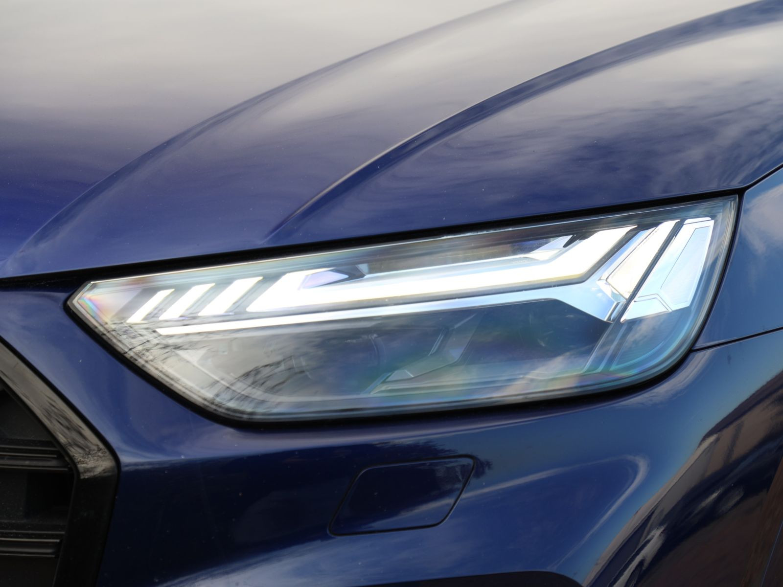 Audi Q5 S line 40TDI qu Stronic Navi Matrix HuD B&O AHK