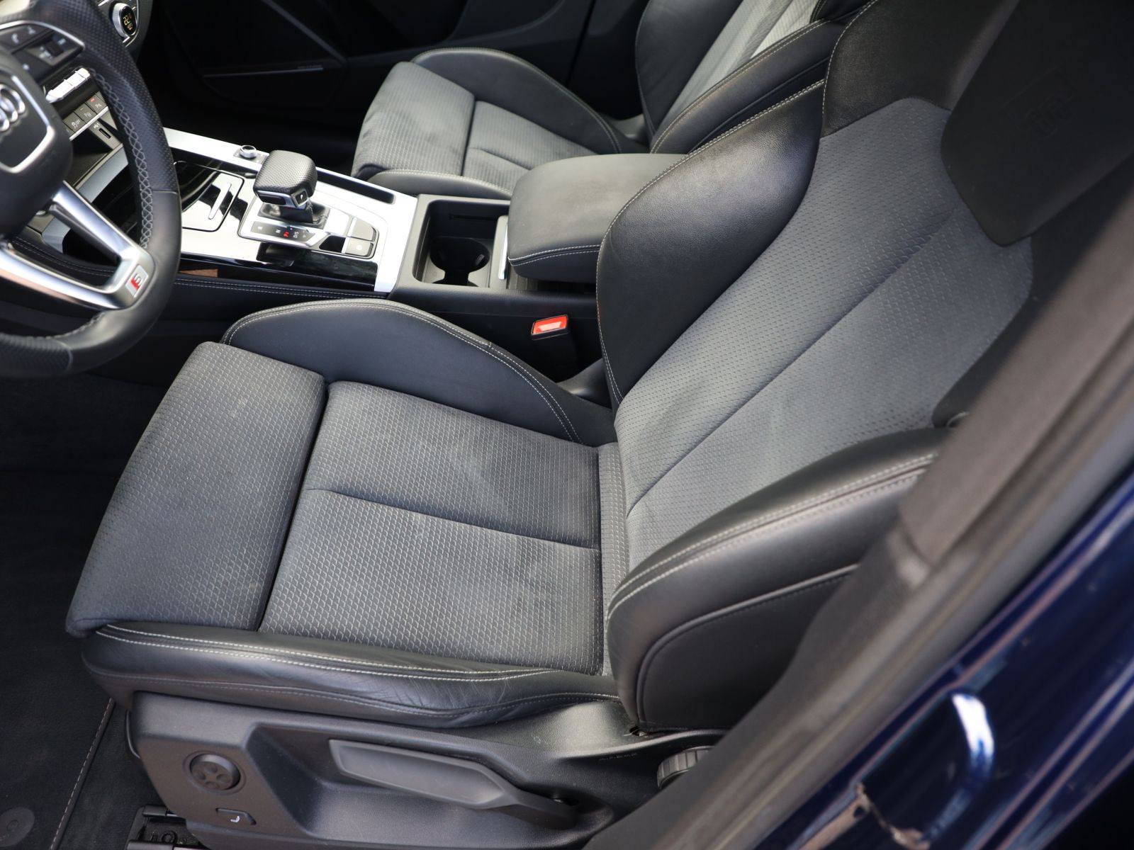 Audi Q5 S line 40TDI qu Stronic Navi Matrix HuD B&O AHK