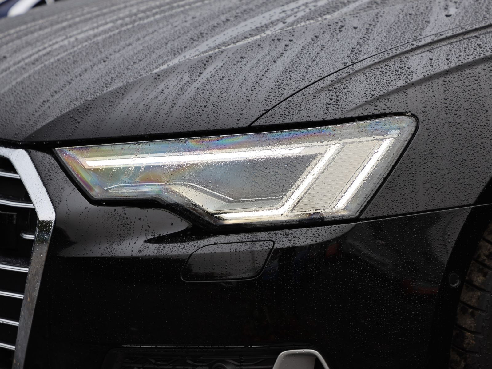 Audi A6 Avant	S line 55TFSI qu Matrix HuD Standhzg AHK