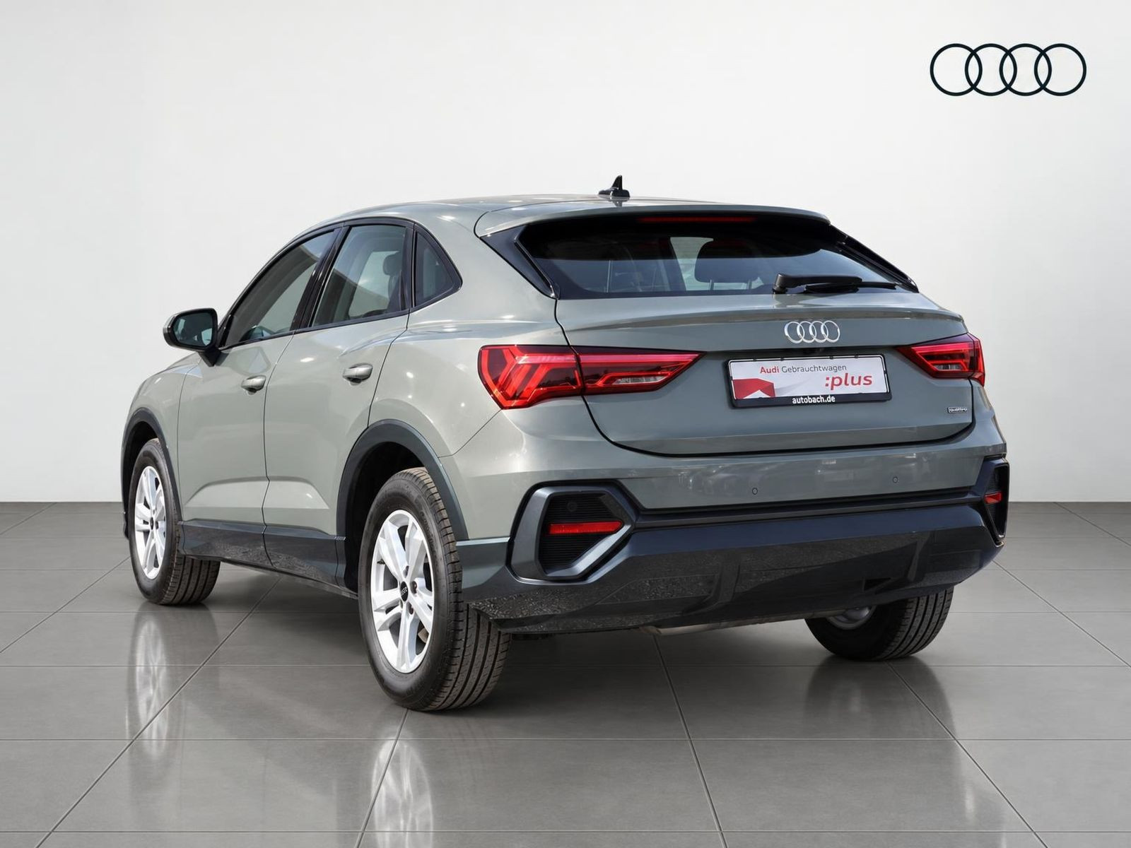 Audi Q3 Sportback 40TFSI qu Navi Matrix Panorama AHK
