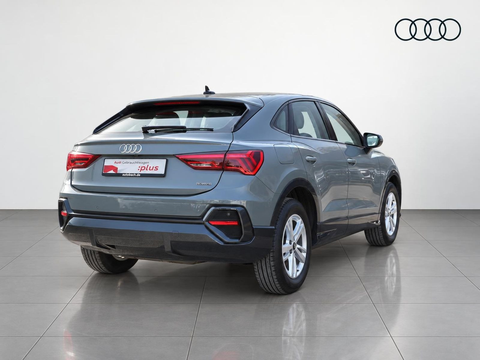Audi Q3 Sportback 40TFSI qu Navi Matrix Panorama AHK