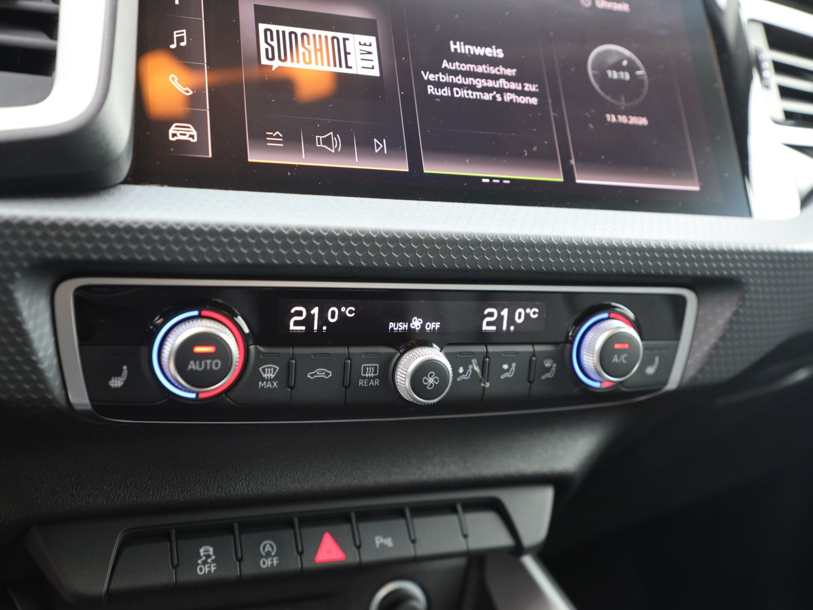 Audi A1 Sportback S line 30TFSI Stronic EPH CarPlay DAB