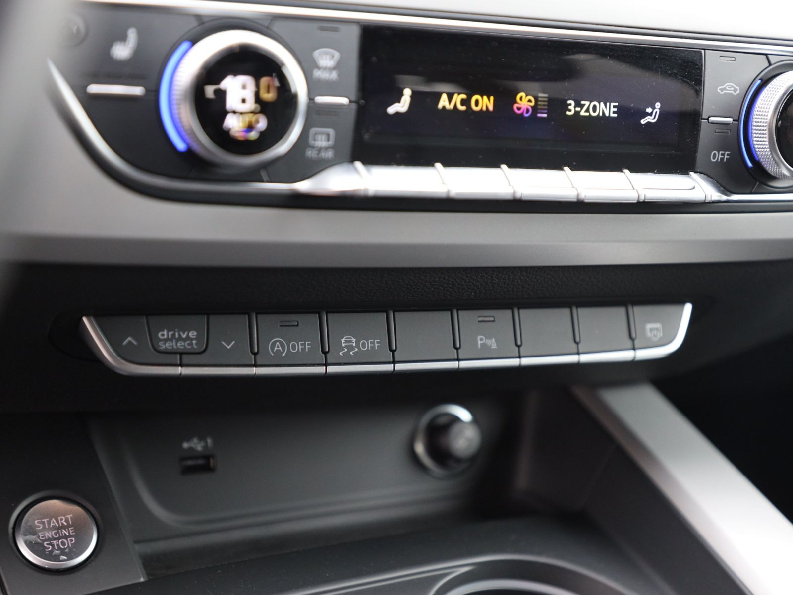Audi A4 Avant Advanced 40TFSI qu Stronic Navi LED AHK