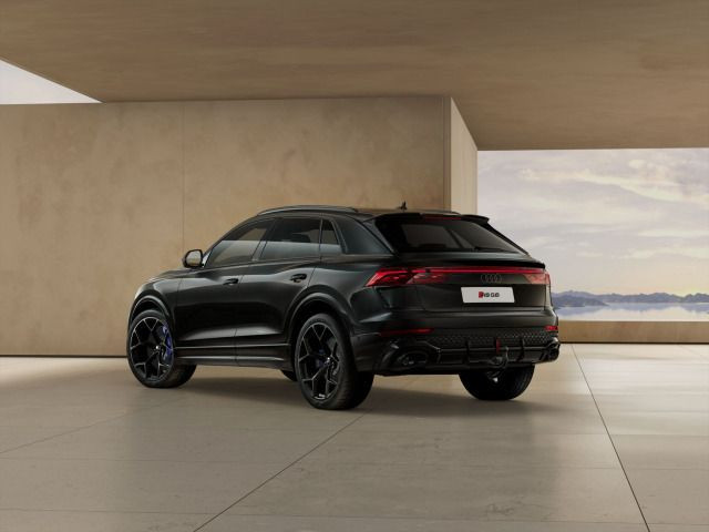 Audi RS Q8 SUV performance 471 kW tiptro nic