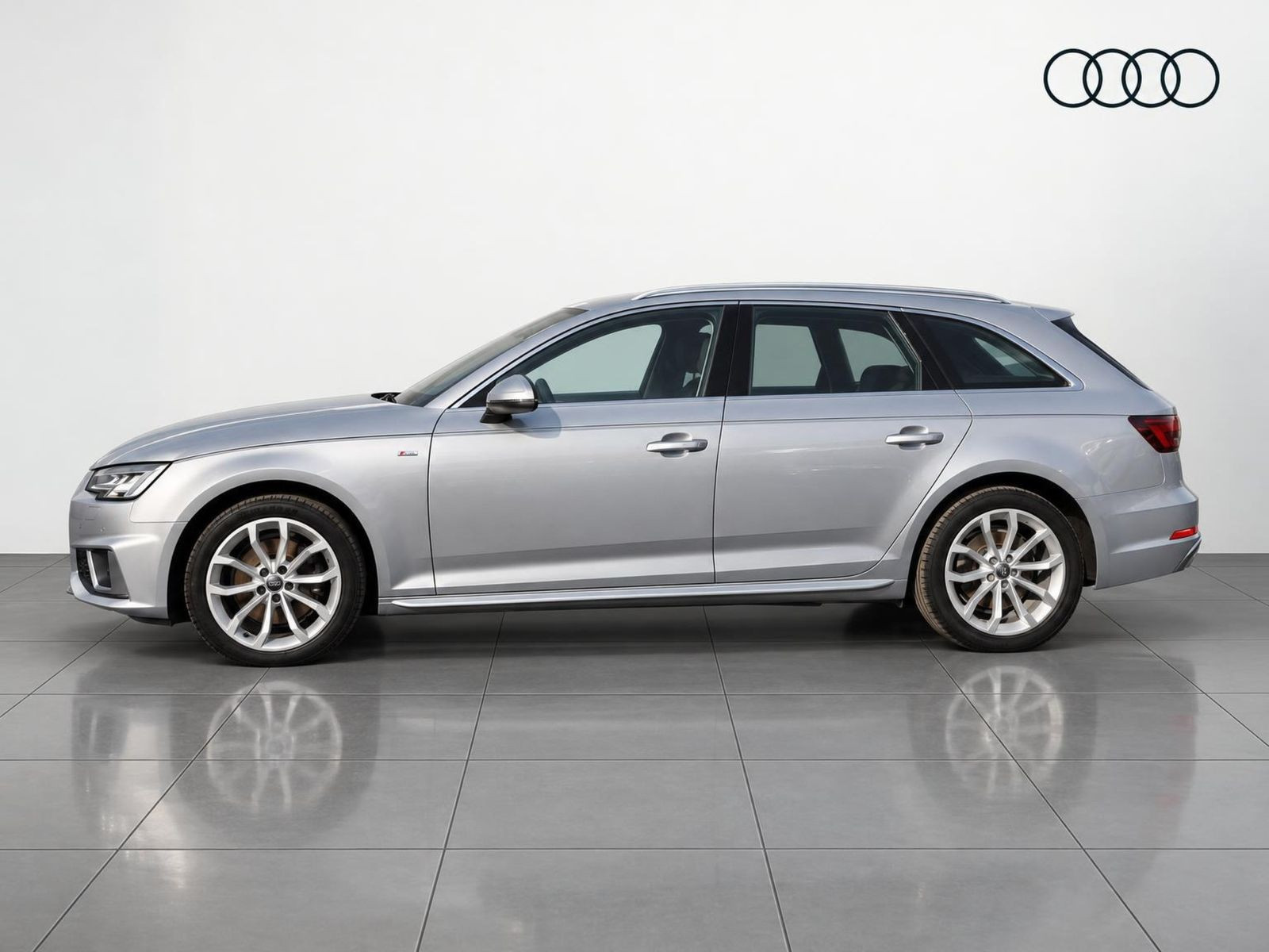 Audi A4 Avant S line 35TDI Stronic Navi Matrix ACC Panorama