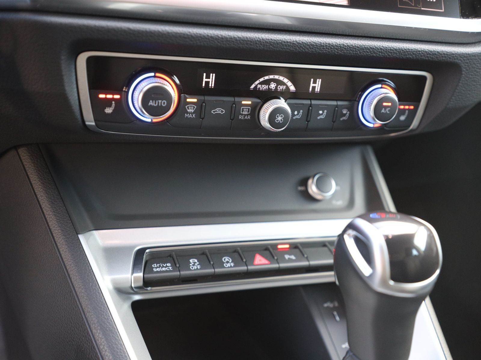Audi Q3 Sportback 35TDI Stronic Navi LED ACC DAB AHK