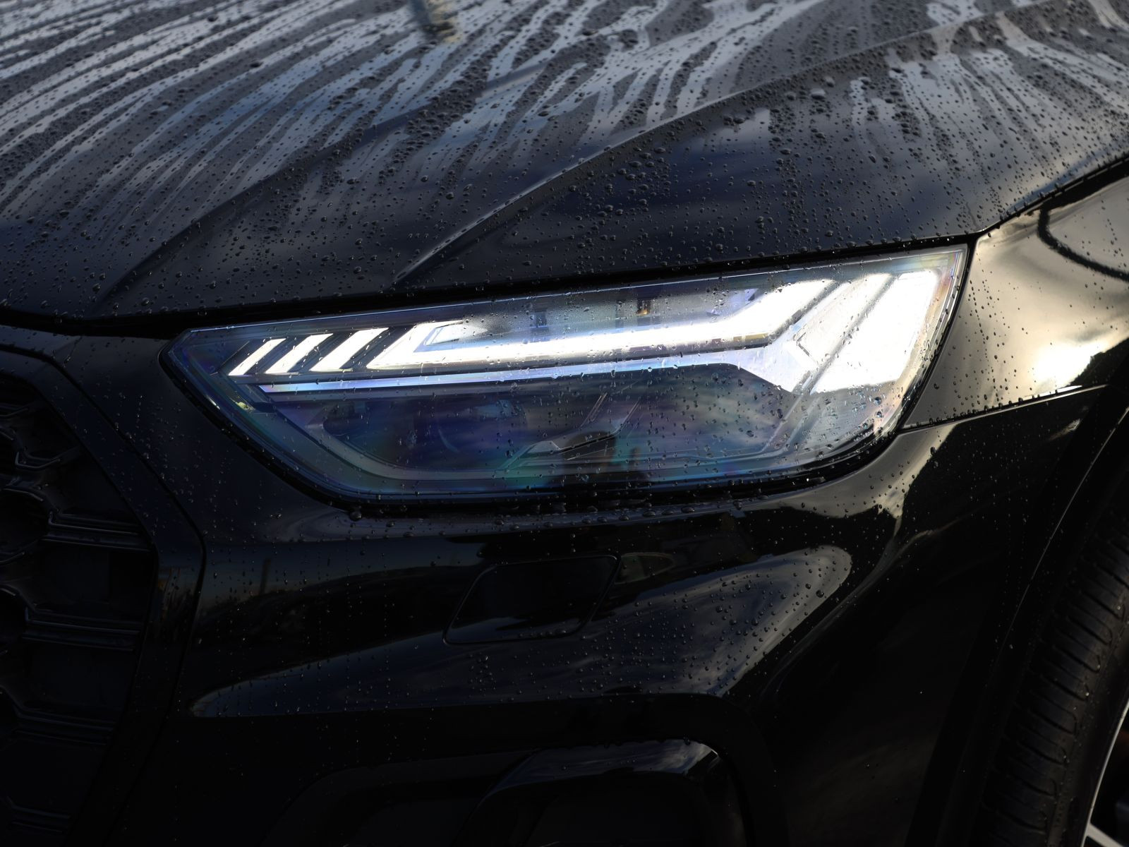 Audi Q5 S line 50TFSIe qu Navi Matrix HuD GRA B&O EPH