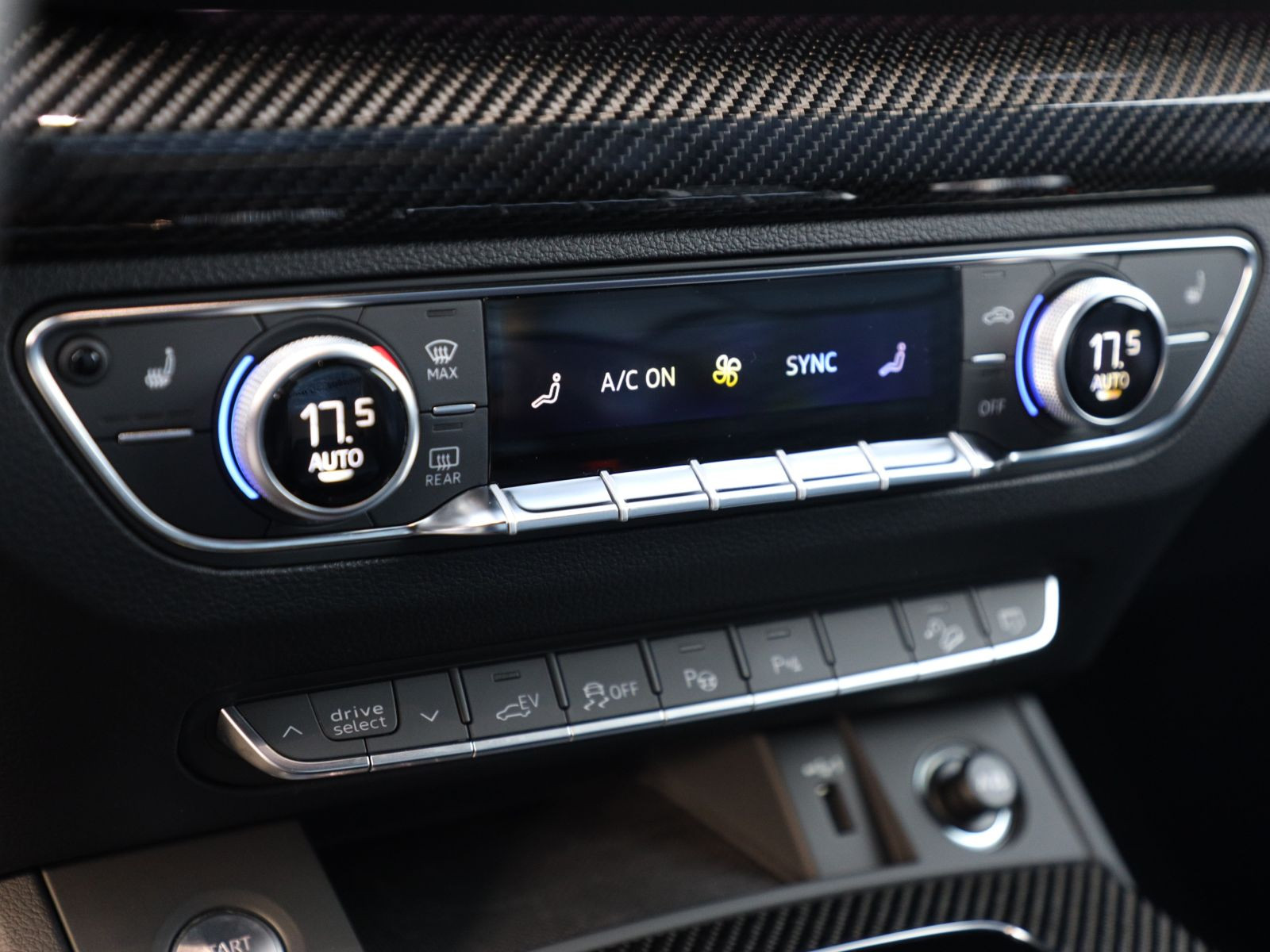 Audi Q5 S line 50TFSIe qu Navi Matrix HuD GRA B&O EPH