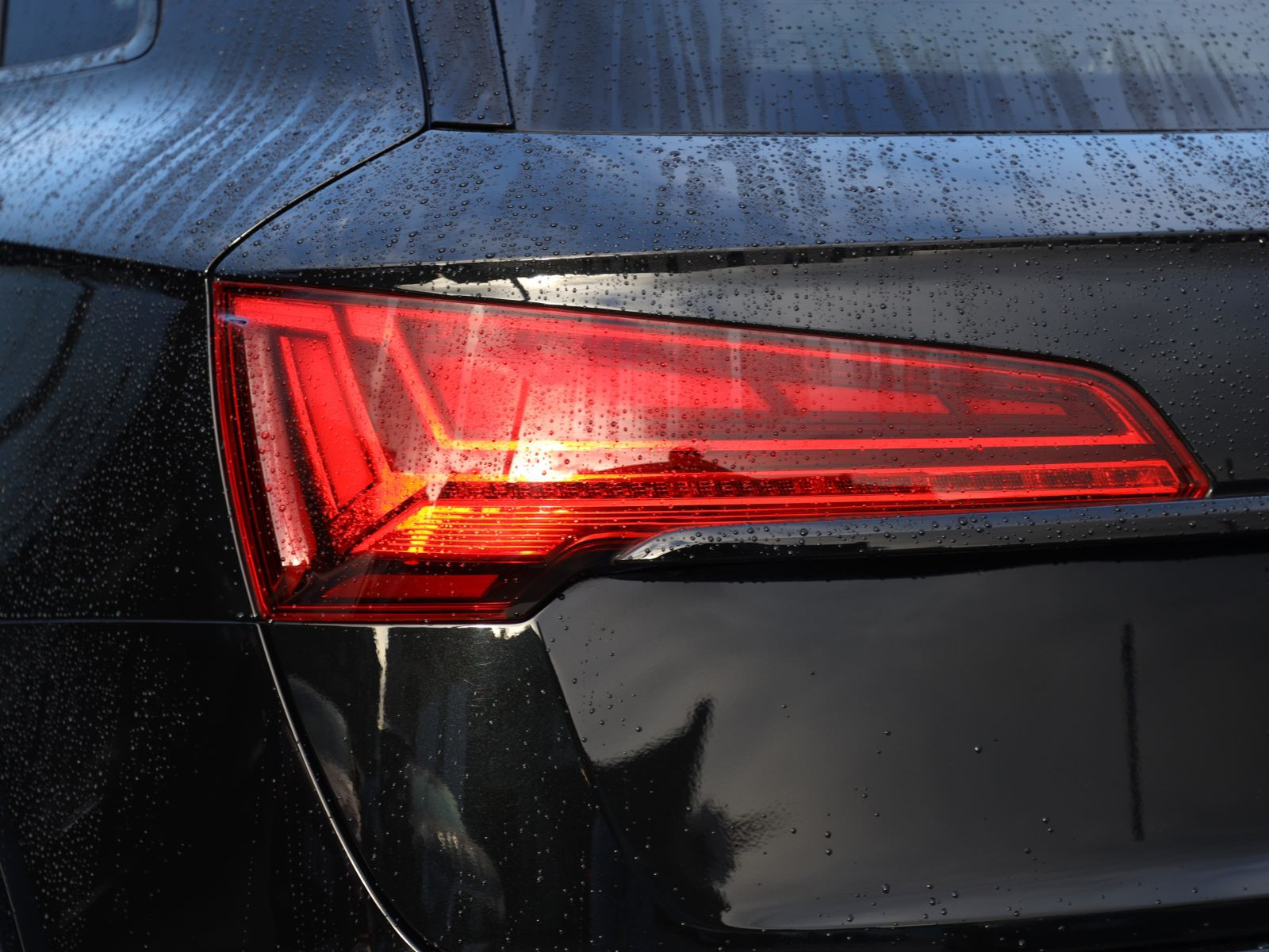 Audi Q5 S line 50TFSIe qu Navi Matrix HuD GRA B&O EPH