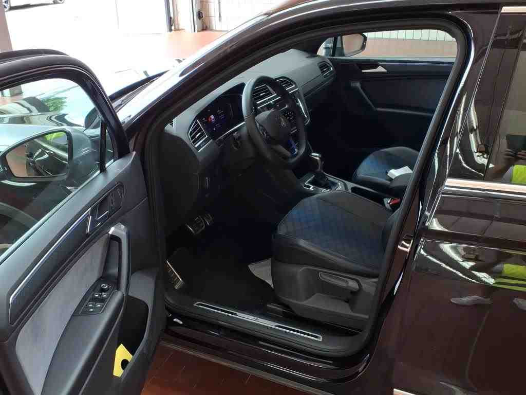 Volkswagen Tiguan R 2.0 TSI DSG 4Motion, LED-Matrix, App-Connect, DCC
