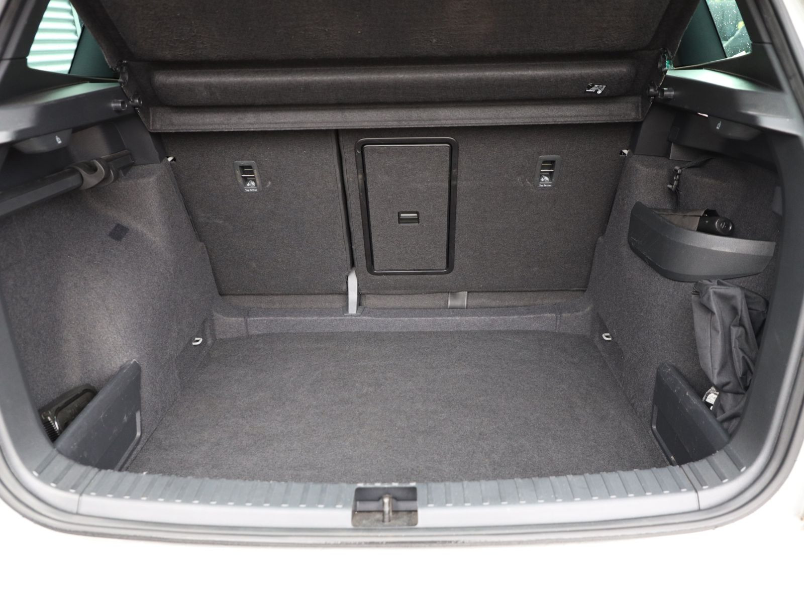 Skoda Karoq Sportline 2.0TSI 4x4 DSG Navi ACC LED EPH