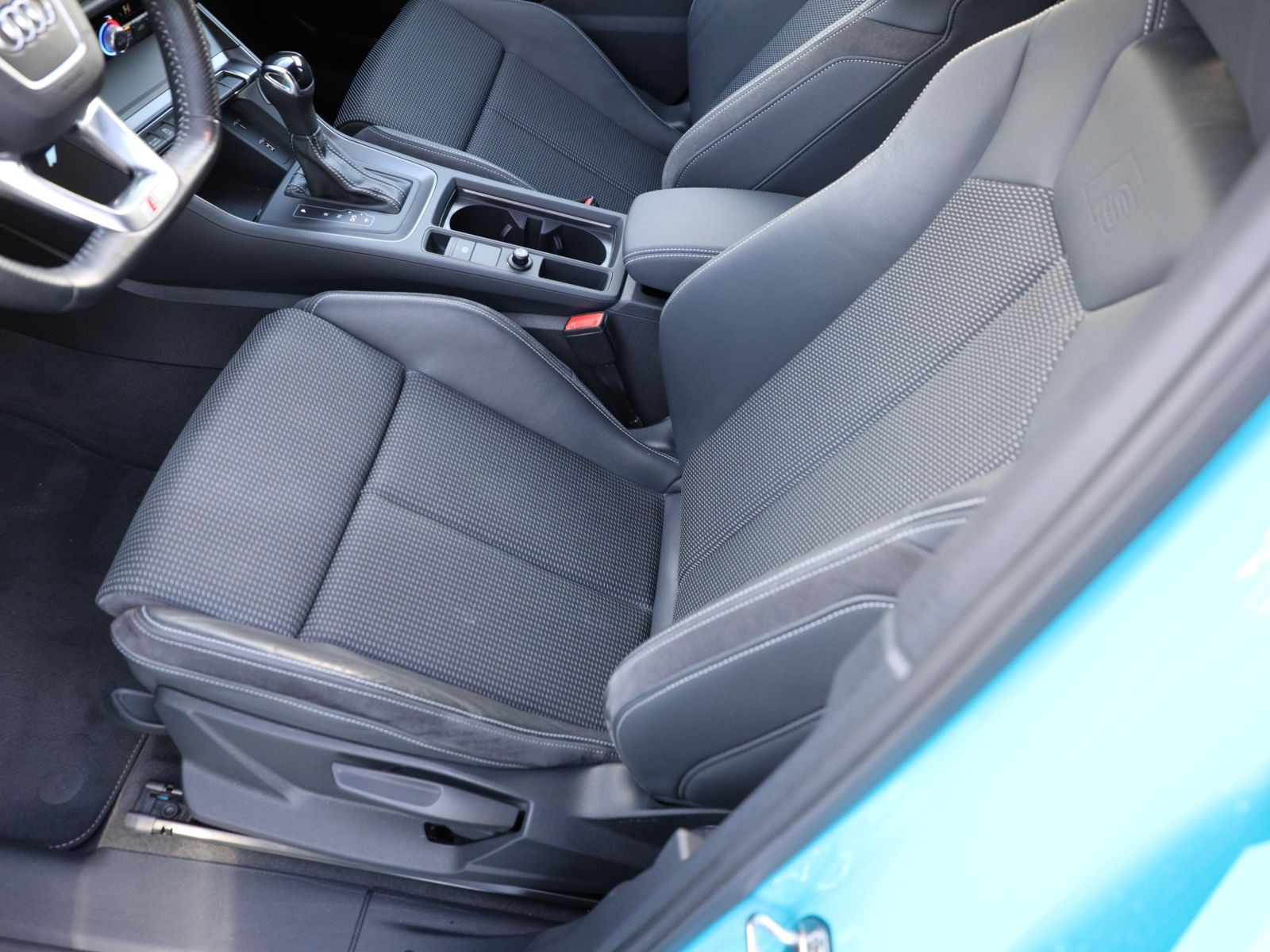 Audi Q3 Sportback S line 35TFSI Stronic Navi LED EPH