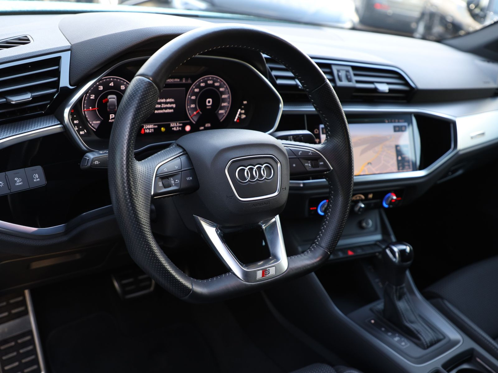 Audi Q3 Sportback S line 35TFSI Stronic Navi LED EPH