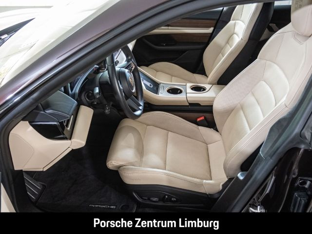 Porsche Taycan 4S Cross Turismo Clubleder Nachtsicht HUD