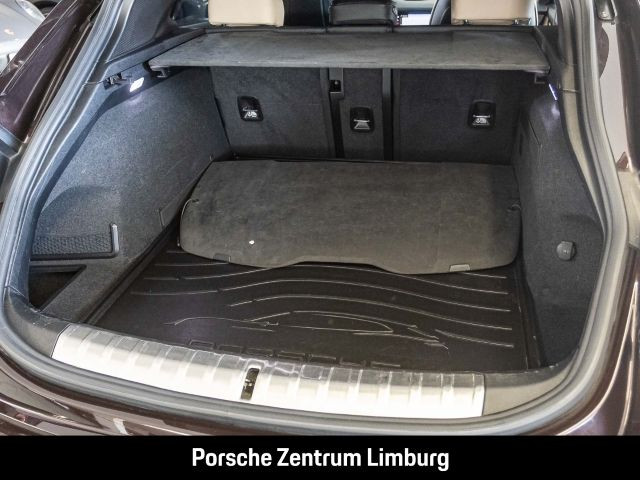 Porsche Taycan 4S Cross Turismo Clubleder Nachtsicht HUD