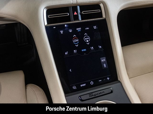 Porsche Taycan 4S Cross Turismo Clubleder Nachtsicht HUD