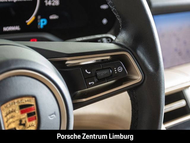 Porsche Taycan 4S Cross Turismo Clubleder Nachtsicht HUD