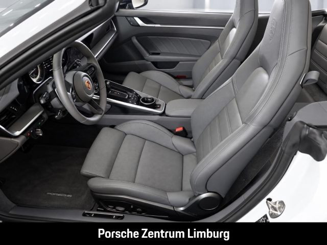 Porsche 992 911 Carrera GTS Cabriolet Liftsystem-VA BOSE