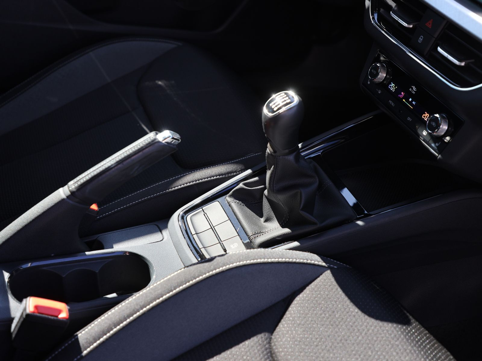 Skoda Kamiq Tour 1.0TSI EPH GRA LED CarPlay