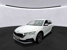 Skoda Octavia Combi Scout 2.0TDI 110kW ACC HuD Navi LED