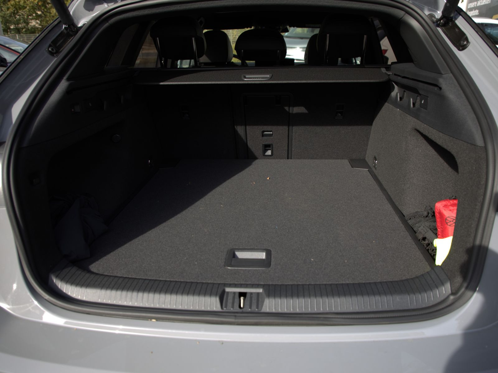 Volkswagen ID.7 Tourer Pro S, Panoramadach, LED-Matrix, Soundsystem, Navi
