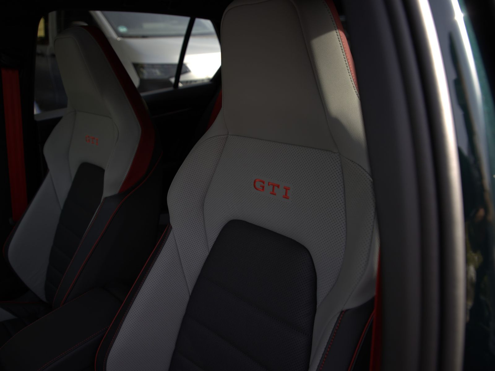 Volkswagen Golf VIII GTI Edition 50 Performance, Panoramadach, Navi, LED-Matrix