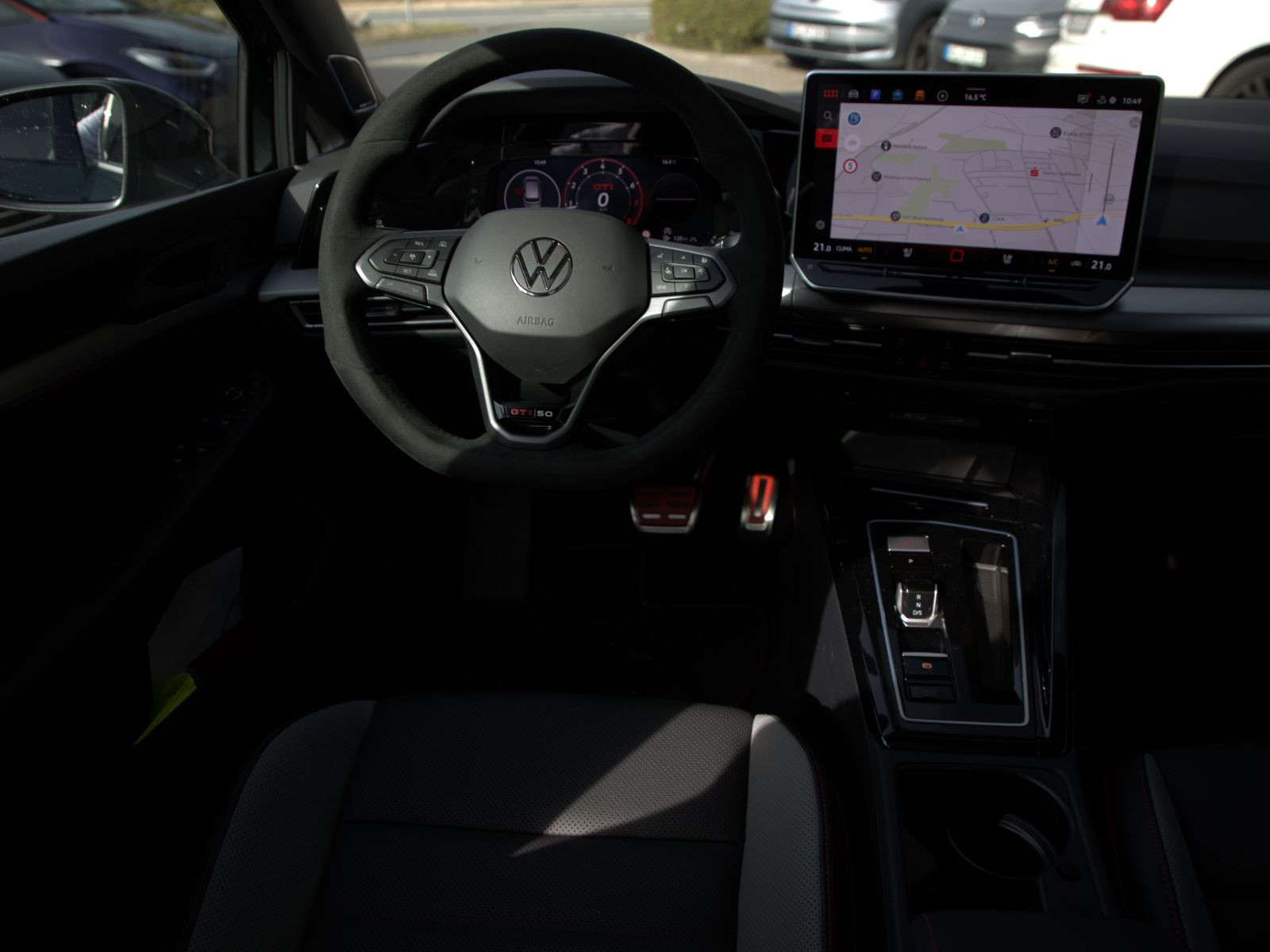 Volkswagen Golf VIII GTI Edition 50 Performance, Panoramadach, Navi, LED-Matrix