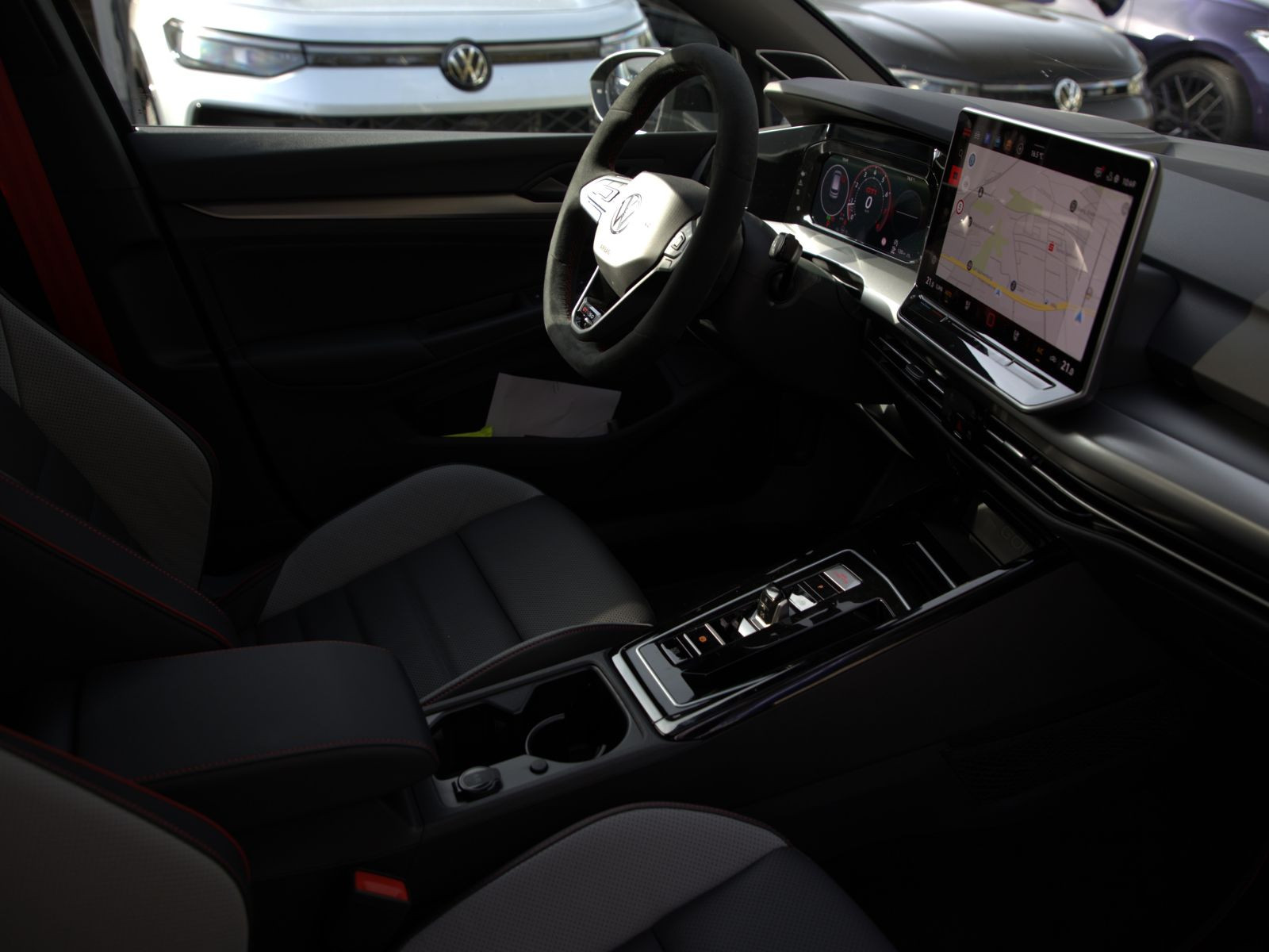 Volkswagen Golf VIII GTI Edition 50 Performance, Panoramadach, Navi, LED-Matrix