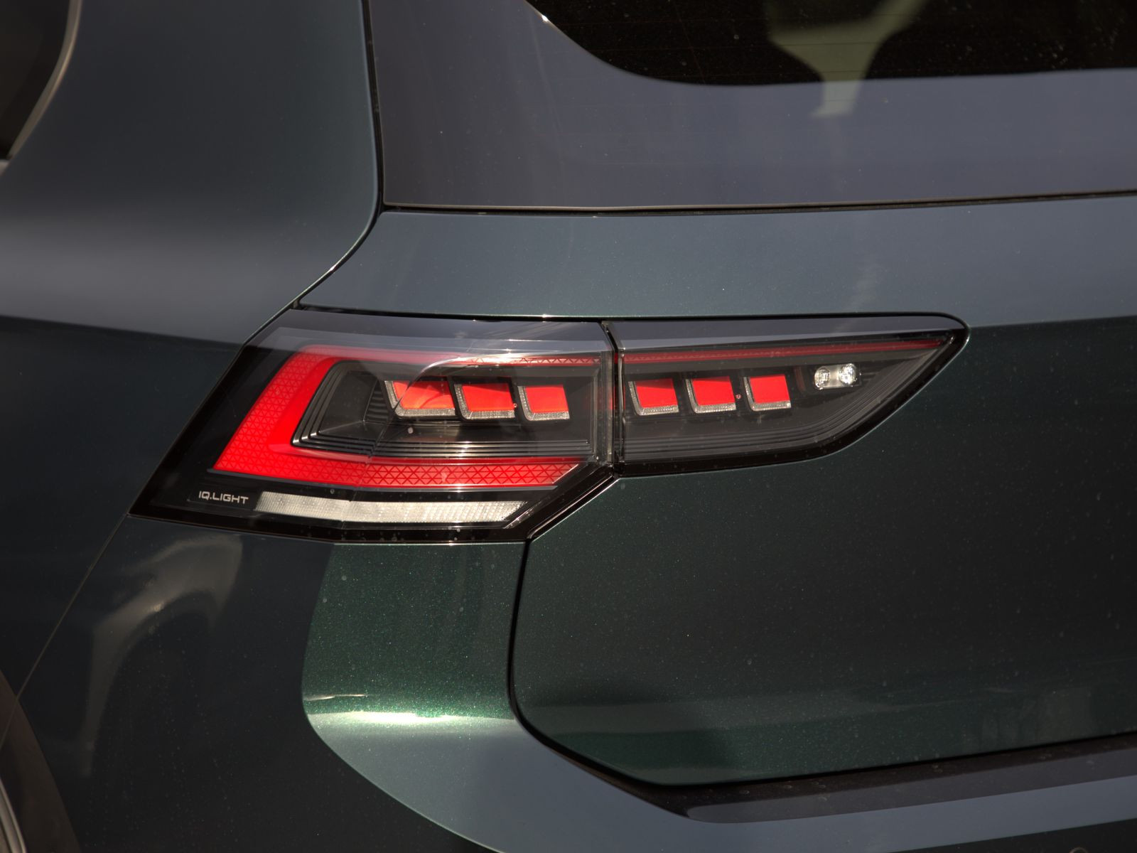 Volkswagen Golf VIII GTI Edition 50 Performance, Panoramadach, Navi, LED-Matrix