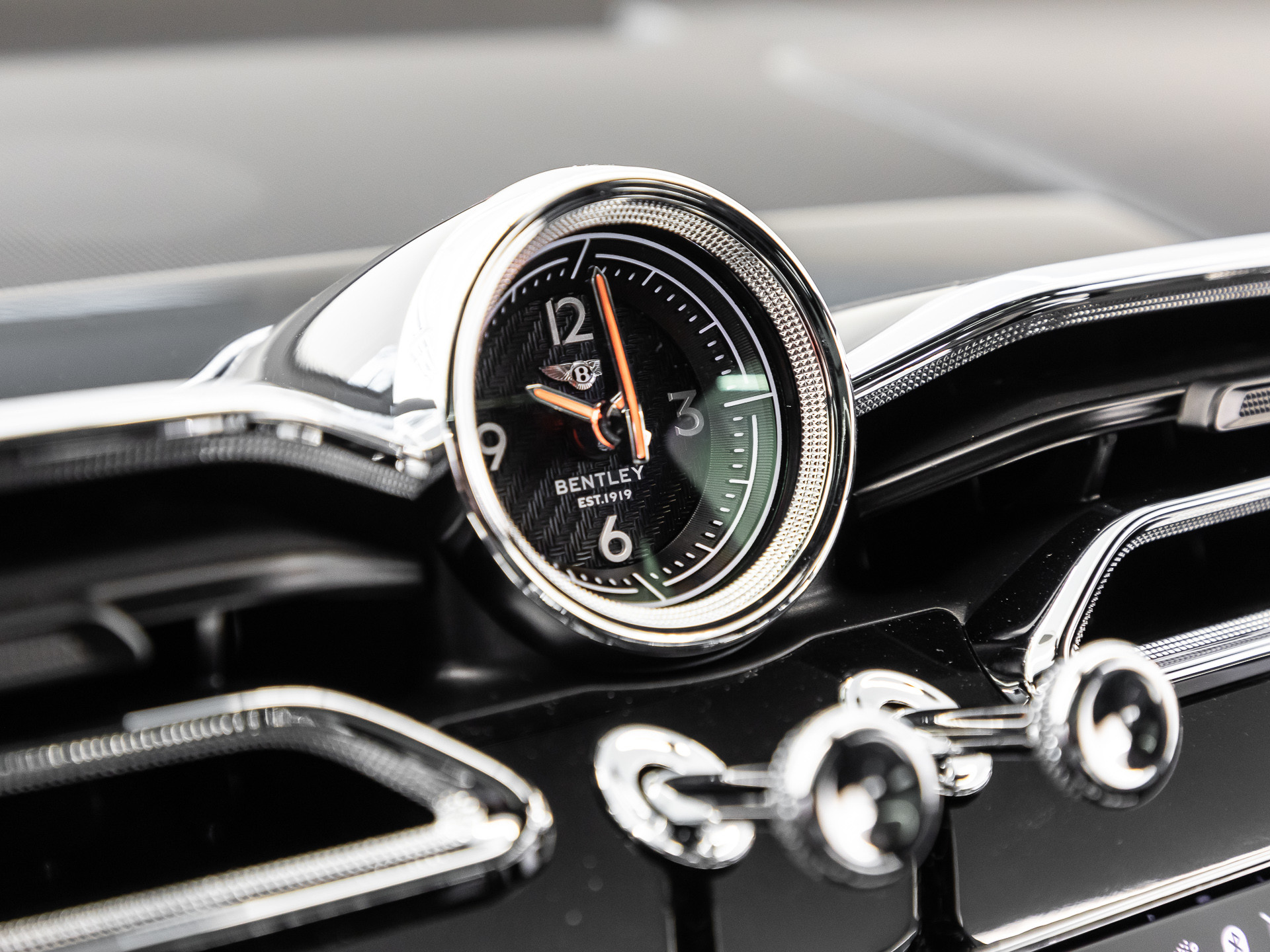 Bentley Bentayga V8 S Duo-Tone MULLINER BENTLEY MANNHEIM