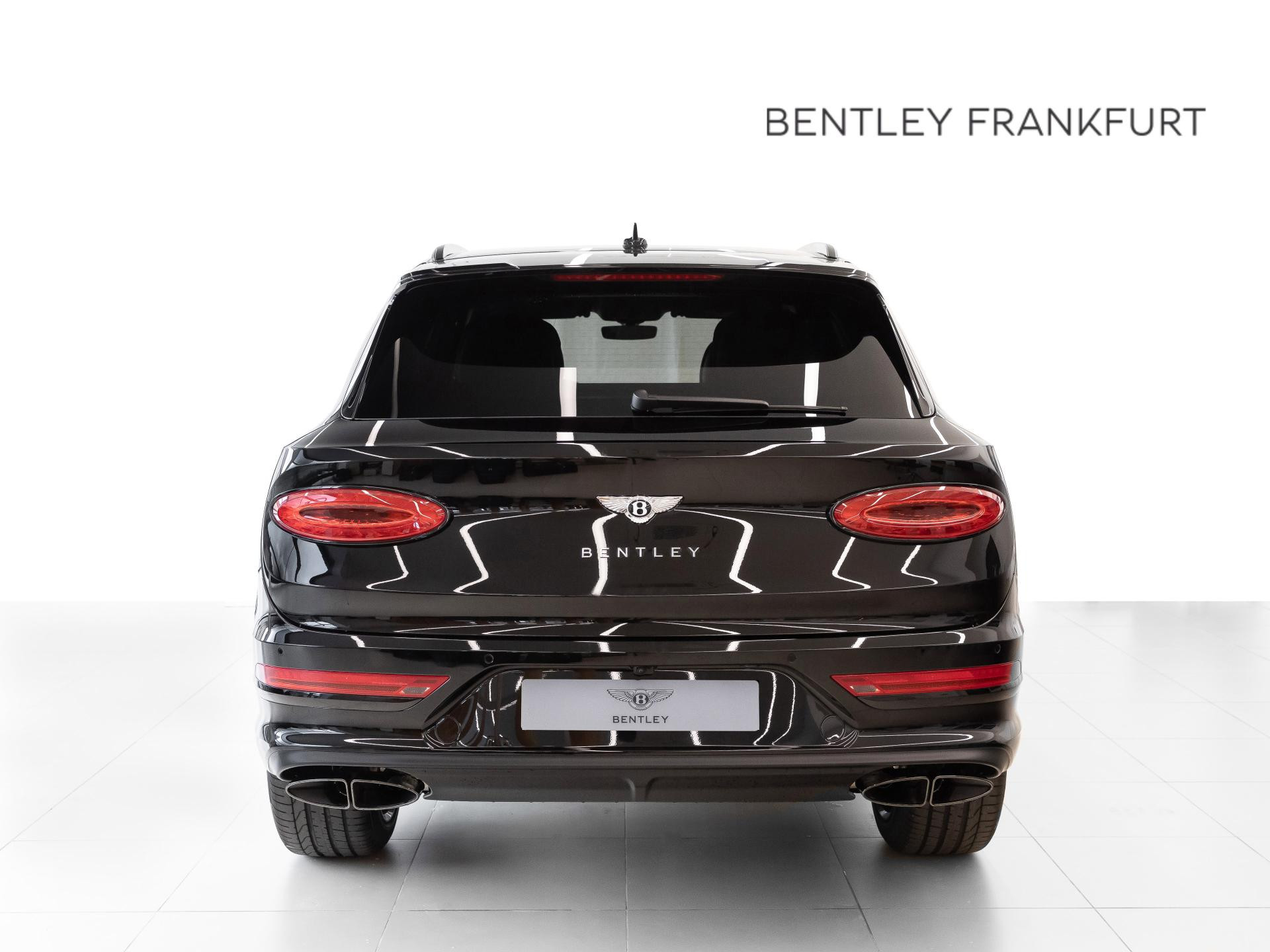 Bentley Bentayga EWB AZURE BLACK / TAN / FULL OPTION