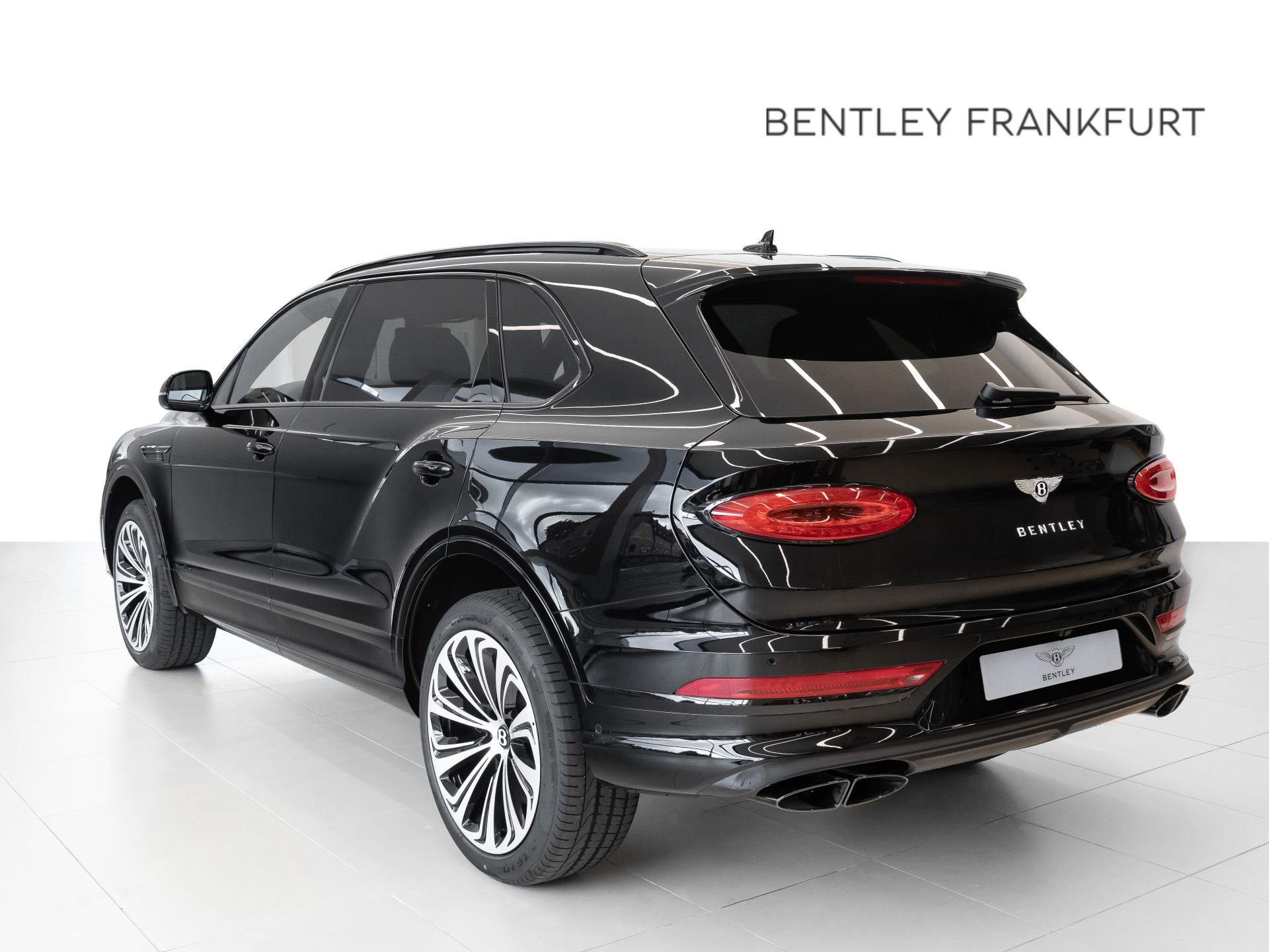 Bentley Bentayga EWB AZURE BLACK / TAN / FULL OPTION