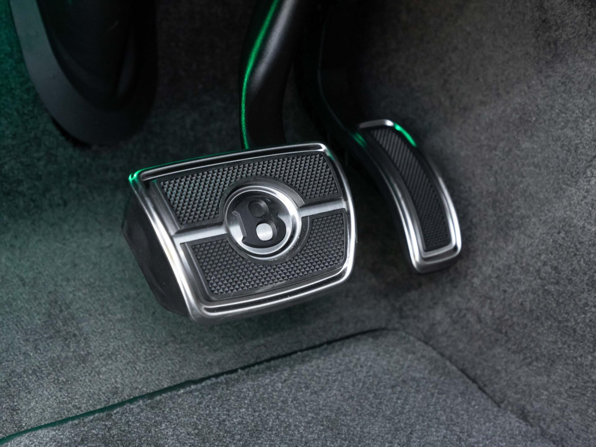 Bentley Bentayga S V8 - British Racing Green Satin