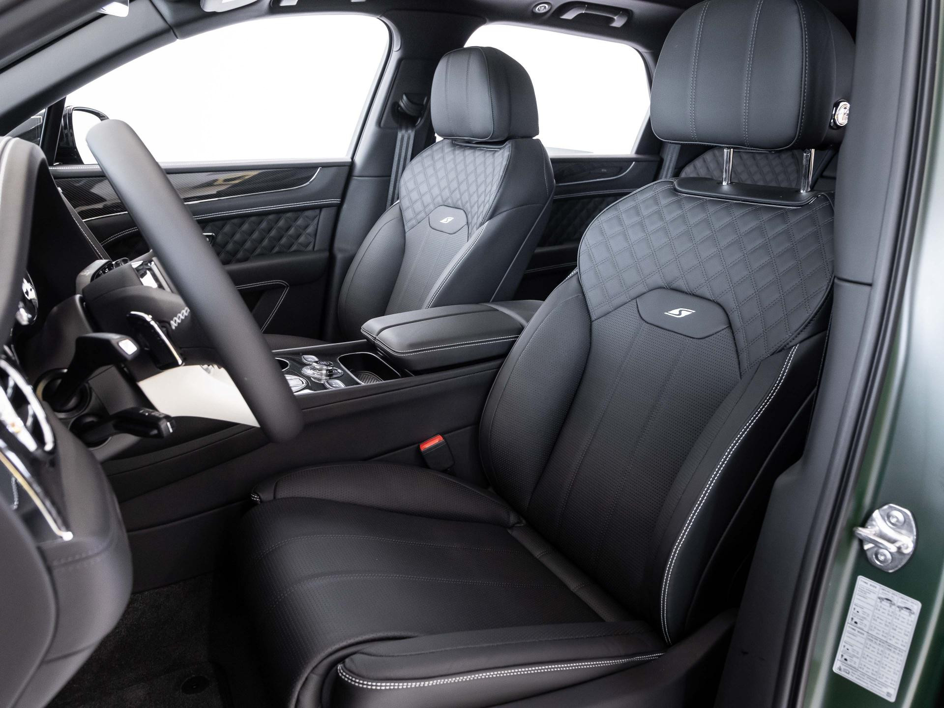 Bentley Bentayga S V8 - British Racing Green Satin