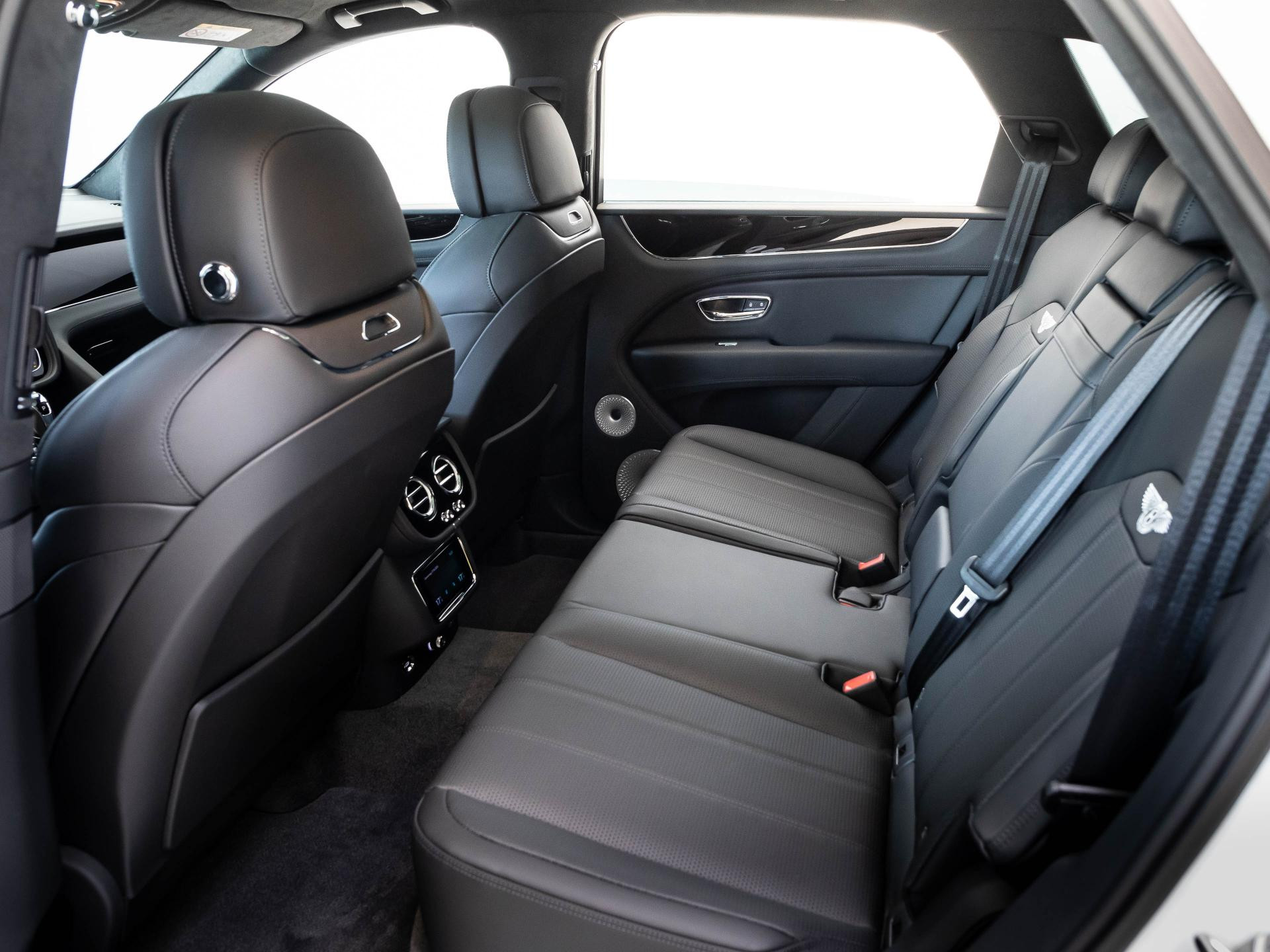 Bentley Bentayga V8 von BENTLEY MANNHEIM