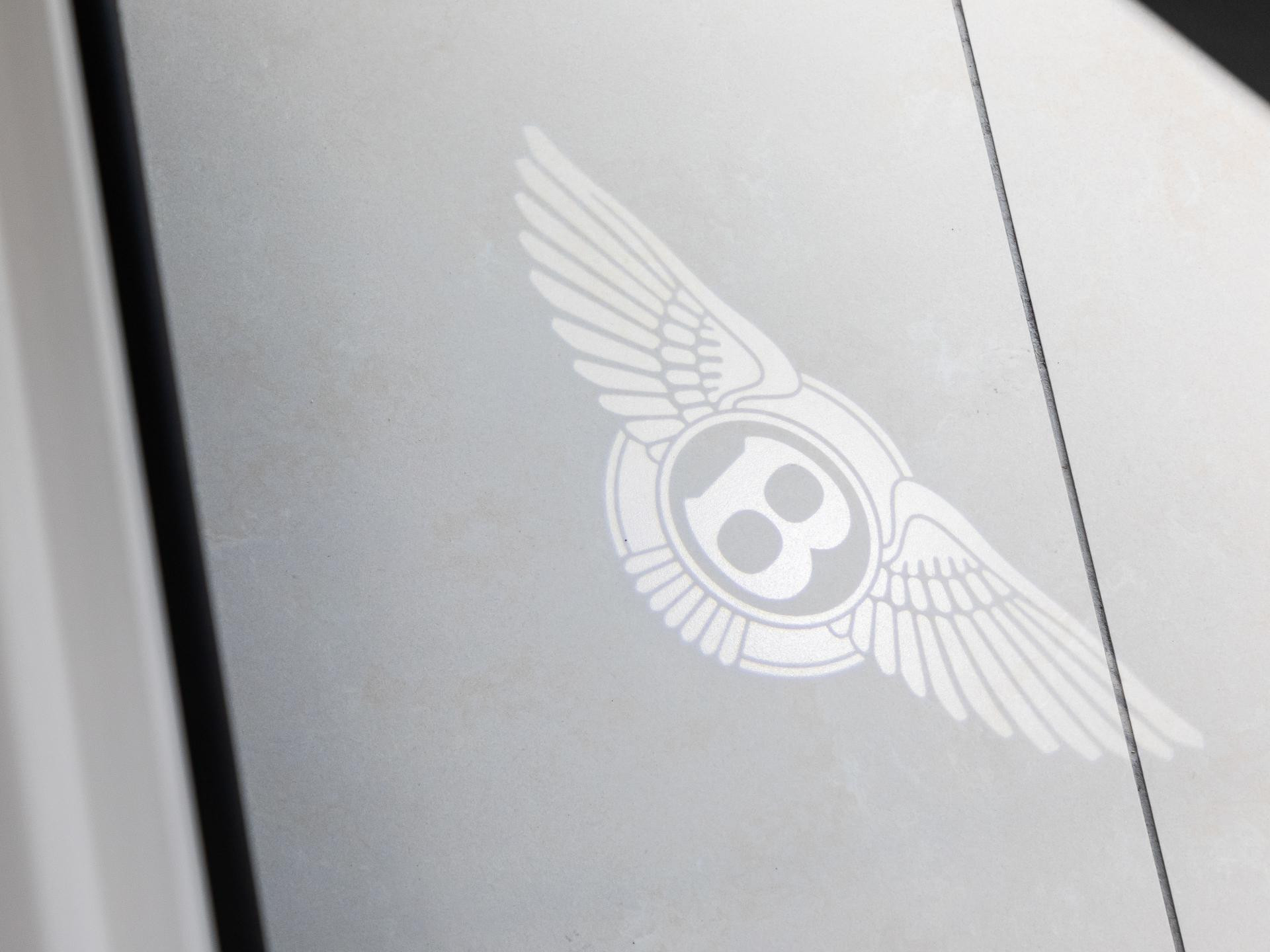 Bentley Bentayga V8 von BENTLEY MANNHEIM