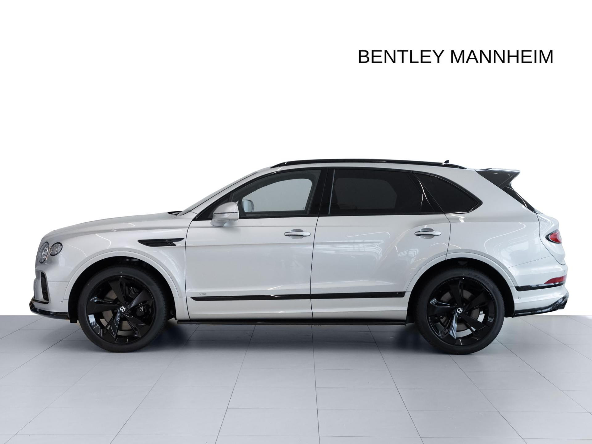Bentley Bentayga V8 TOURING / NAIM / AHK / STANDHEIZUNG