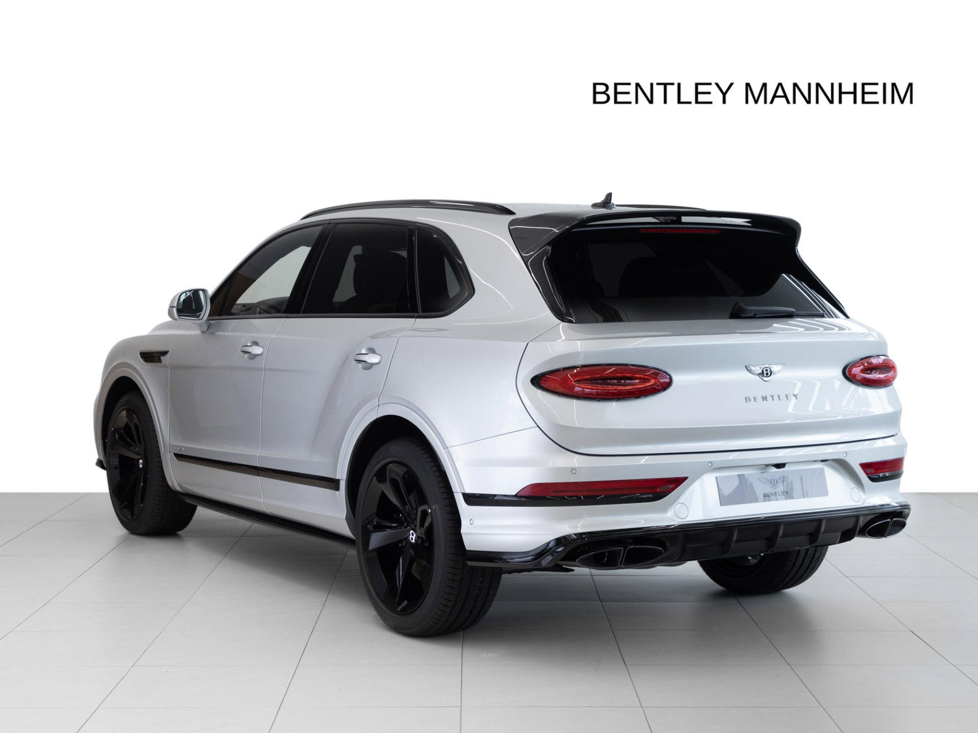 Bentley Bentayga V8 TOURING / NAIM / AHK / STANDHEIZUNG