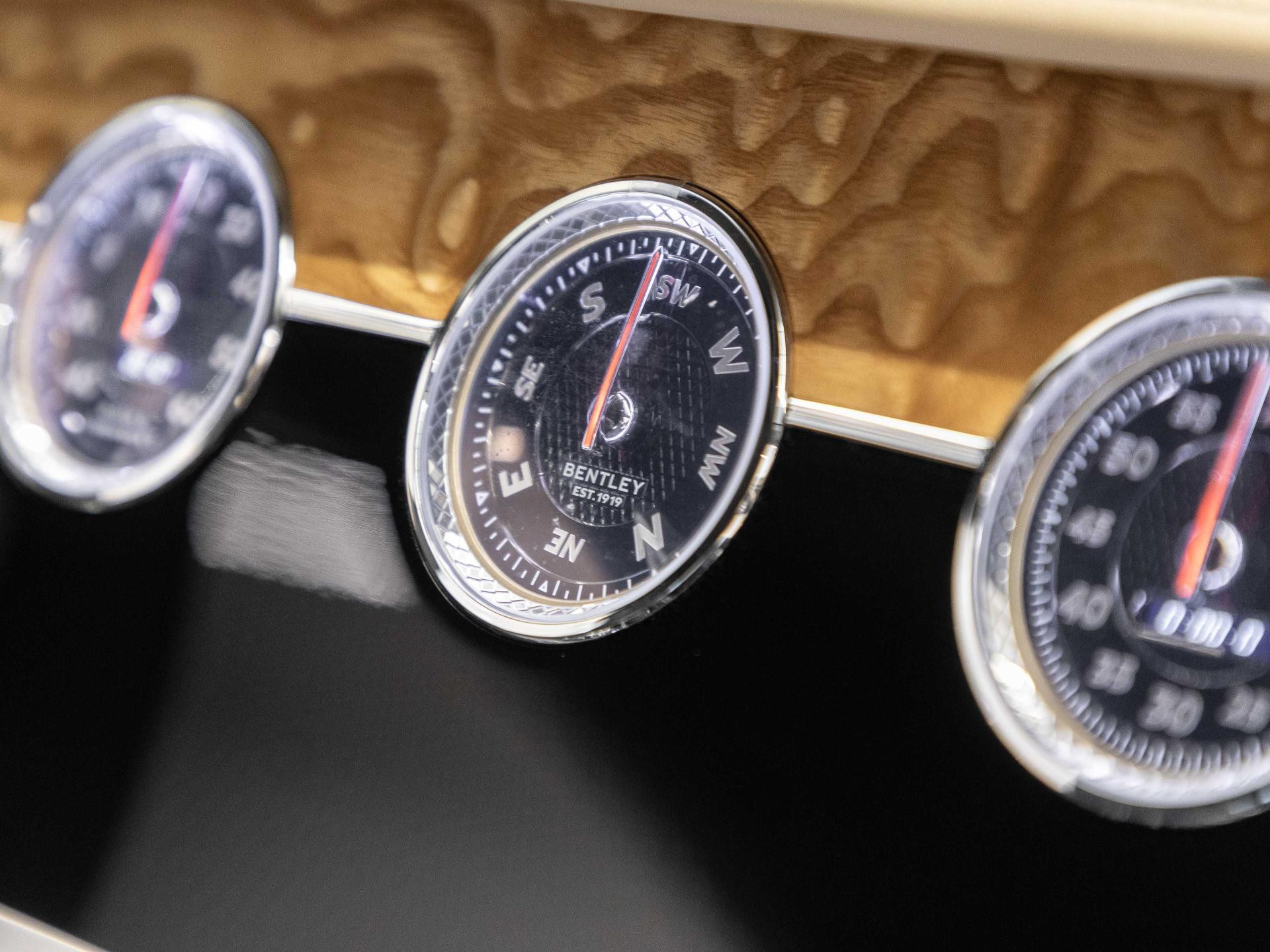 Bentley Continental GT Speed W12 NEUWAGENZUSTAND / EDEL