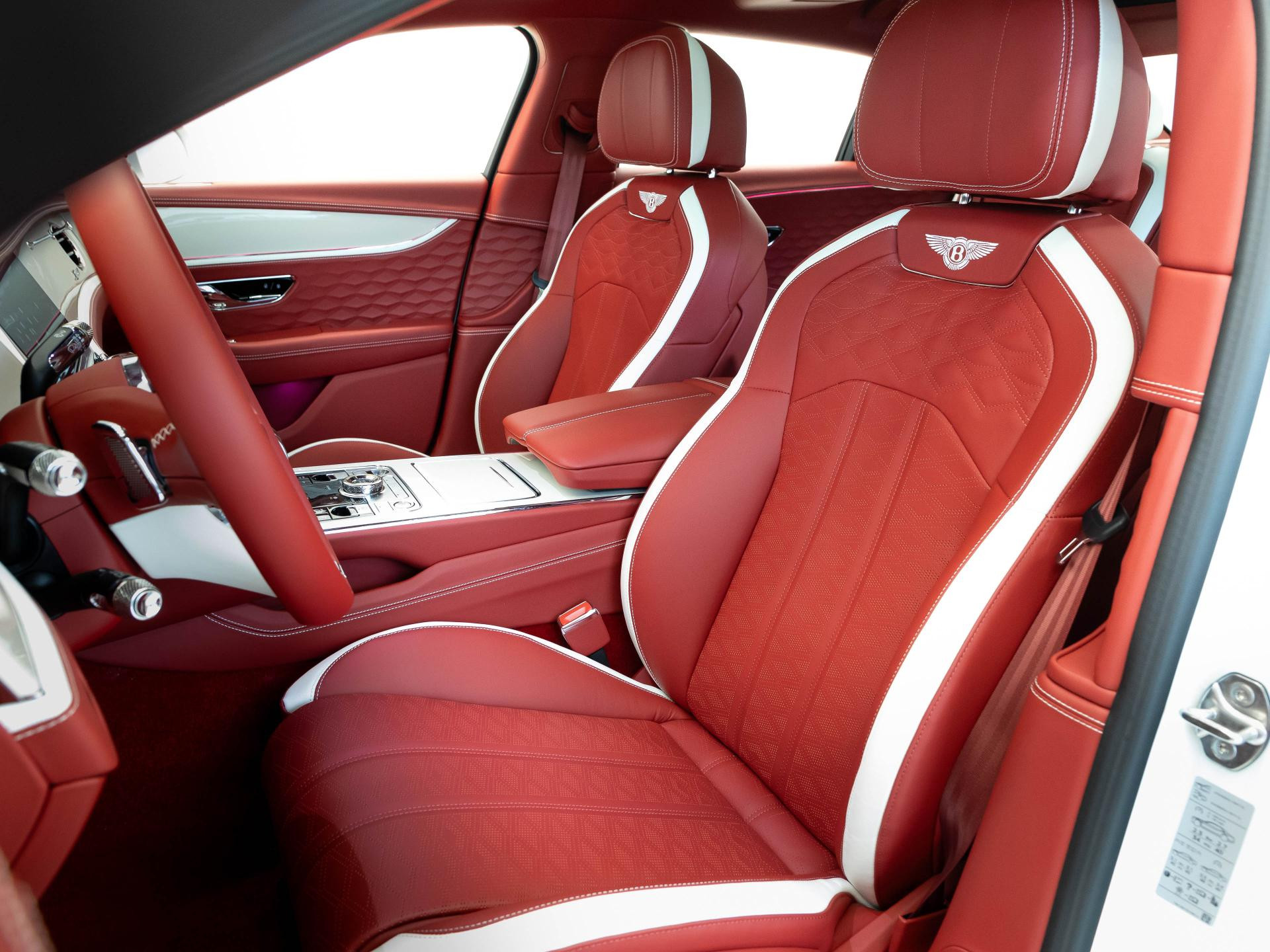 Bentley Flying Spur Speed First Edition WHITE & RED