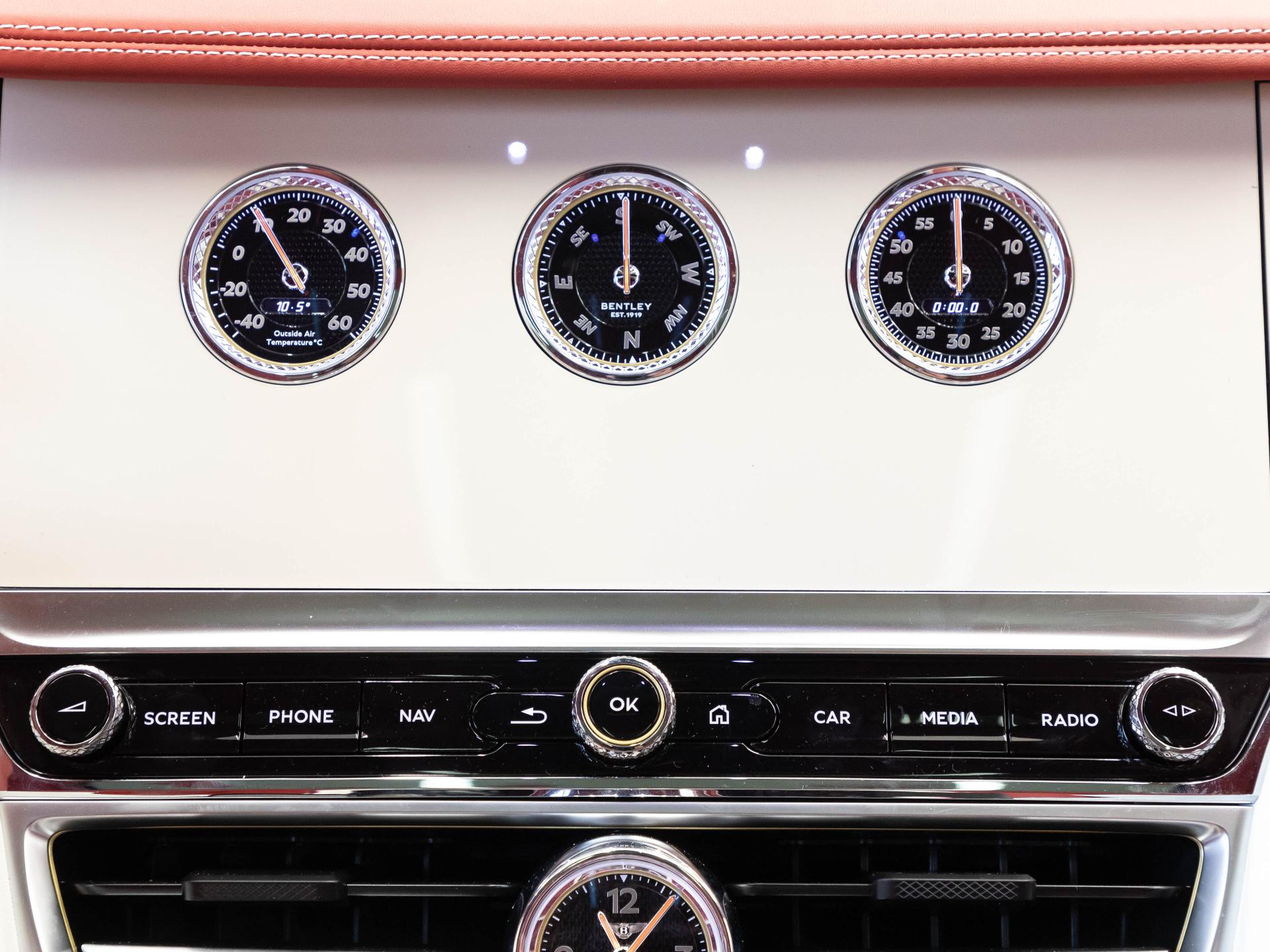 Bentley Flying Spur Speed First Edition WHITE & RED