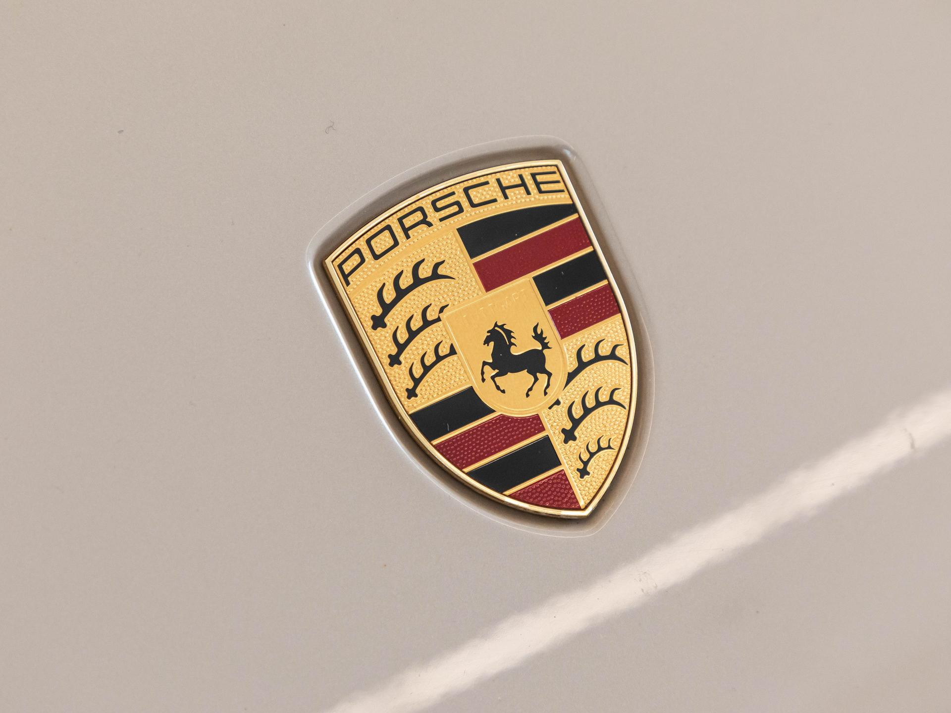 Porsche Taycan 4S Sport Turismo Performancebatterie / 8-fa