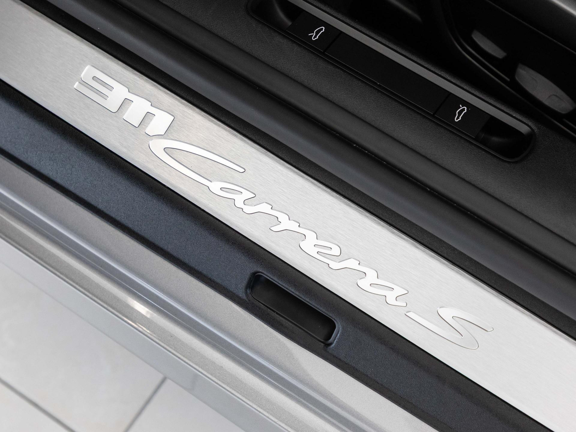 Porsche 911 Carrera S