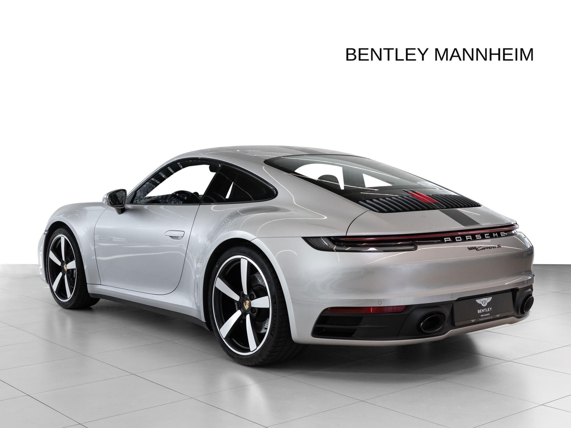 Porsche 911 Carrera S