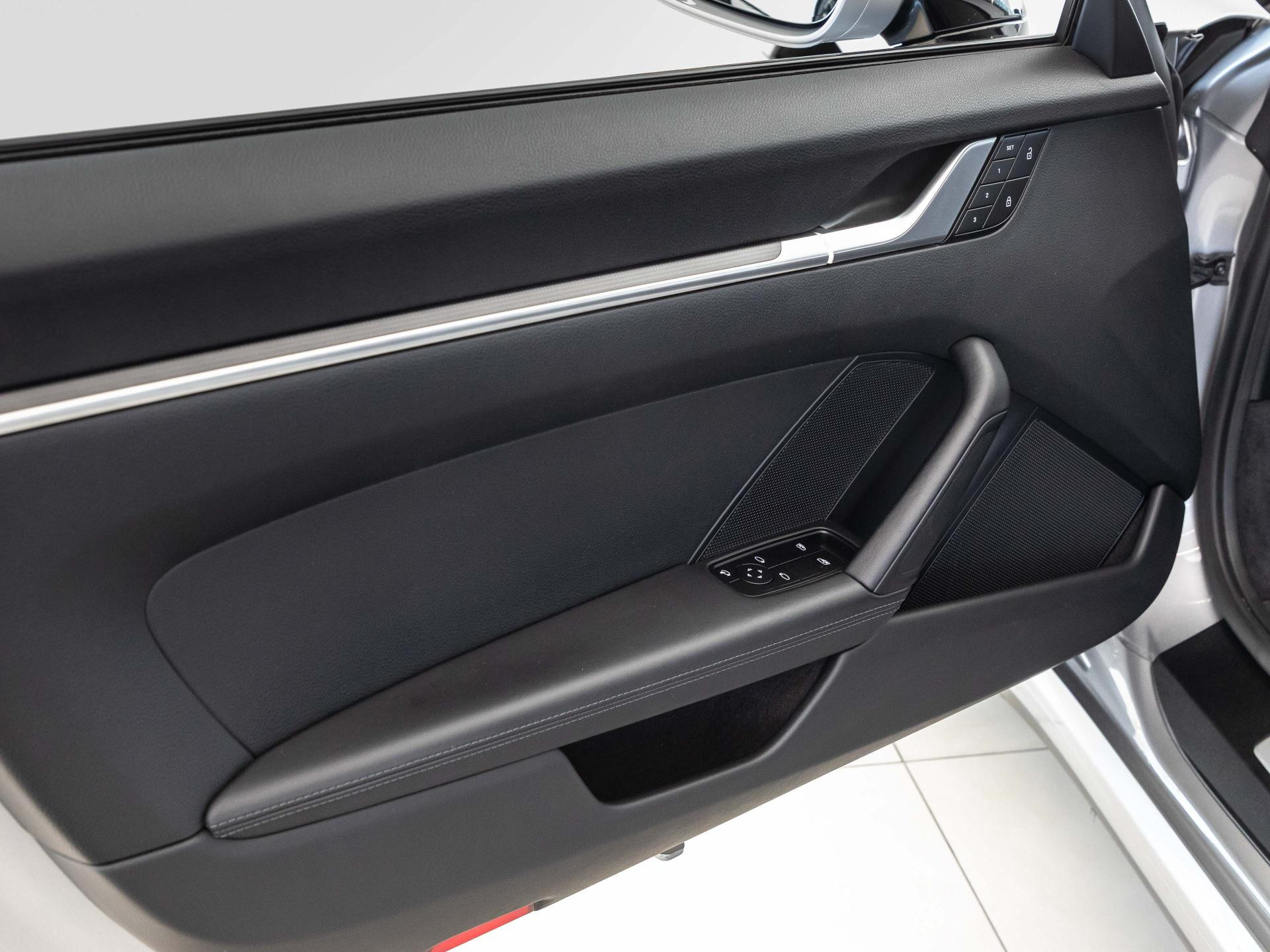 Porsche 911 Carrera S